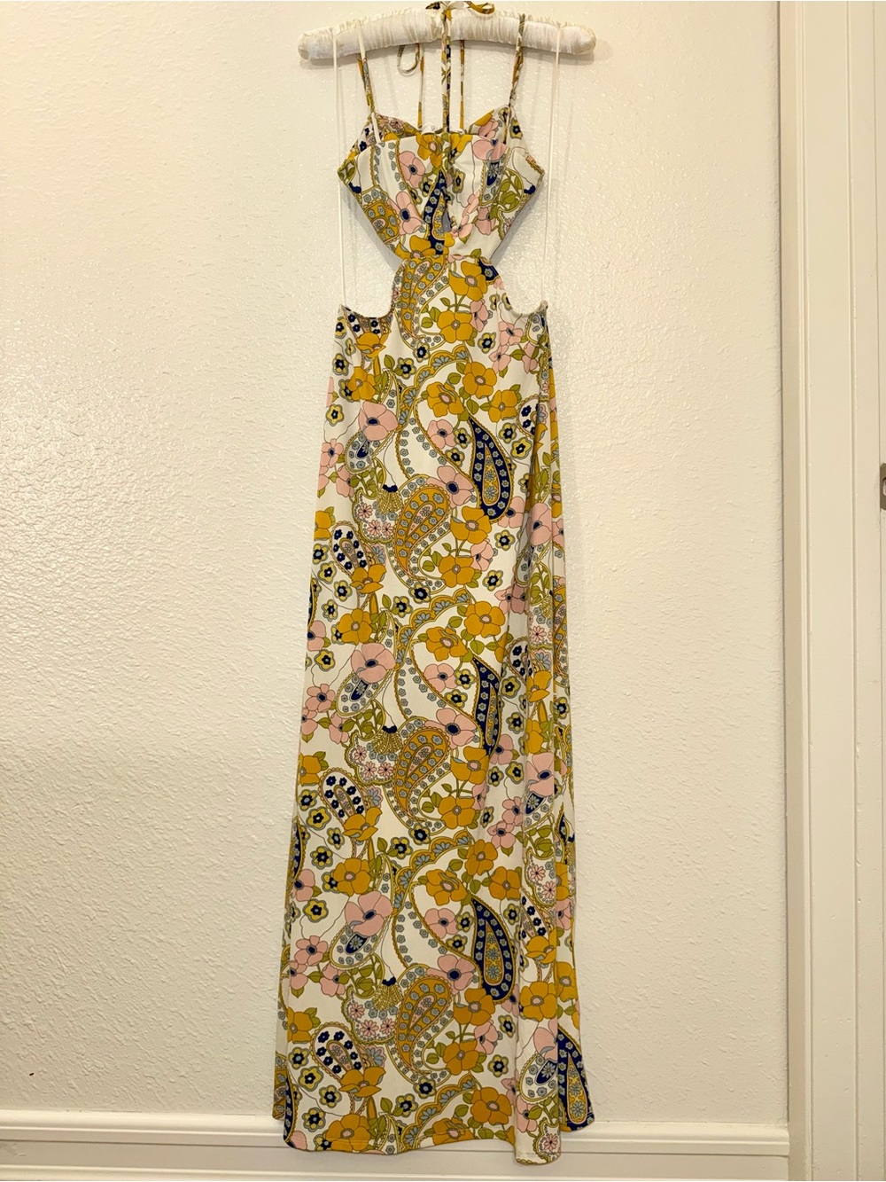 WAYF Heiress Halter Maxi Dress Vintage Paisley Cutout Size S